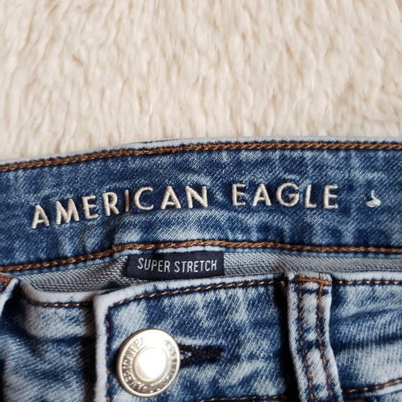 American Eagle Super Stretch Ripped Jeans - Picture 4 of 5